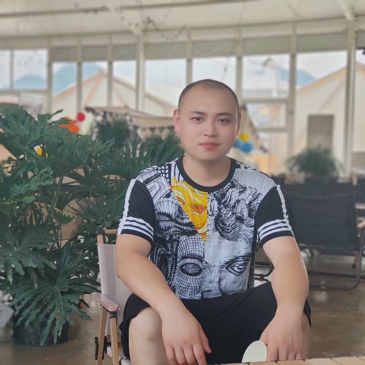 诚心找一个的第一张照片--平顶山相亲服务中心