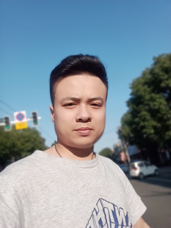 简简单单的第二张照片--平顶山相亲服务中心