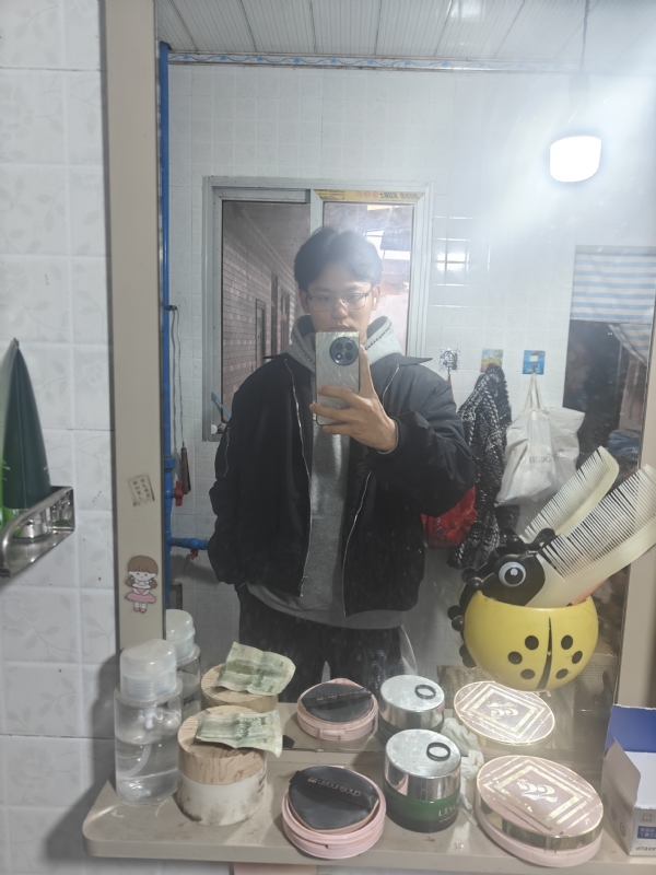 阿兴的第一张照片--平顶山相亲服务中心