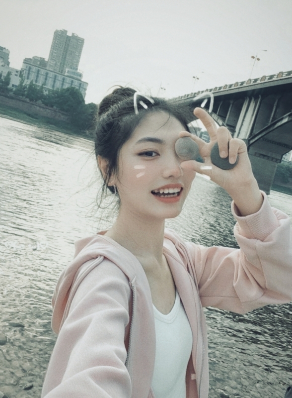 昭十晰的第二张照片--平顶山相亲服务中心