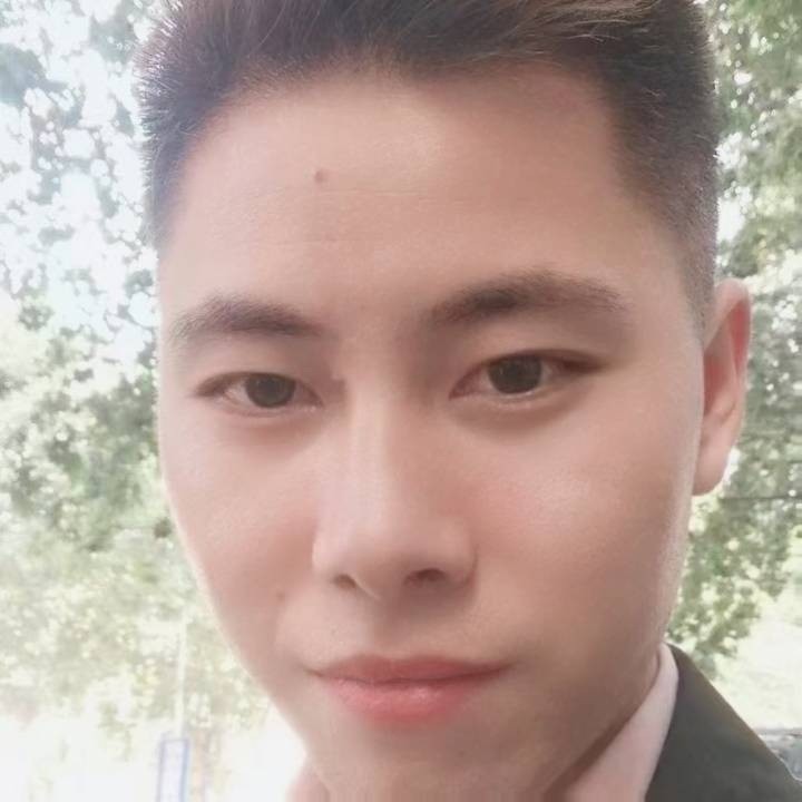 缺个伴的第一张照片--平顶山相亲服务中心