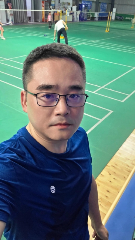 书中隐的第一张照片--平顶山相亲服务中心