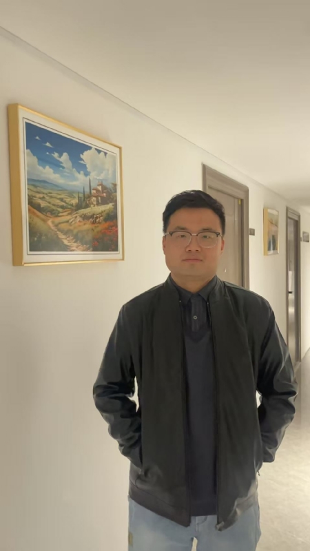 半瓶子的第四张照片--平顶山相亲服务中心