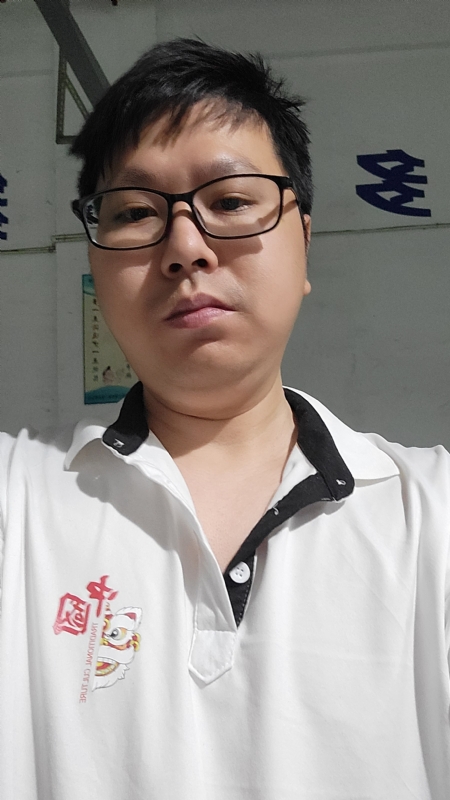 义星人的第一张照片--平顶山相亲服务中心